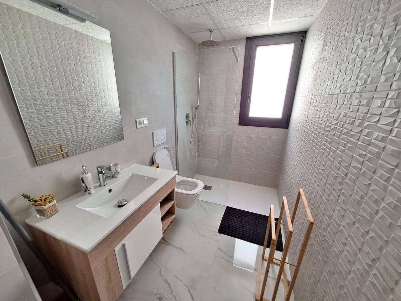 2 bedroom Apartment for sale in Orihuela Costa with pool garage - € 369,900 (Ref: 10017144)