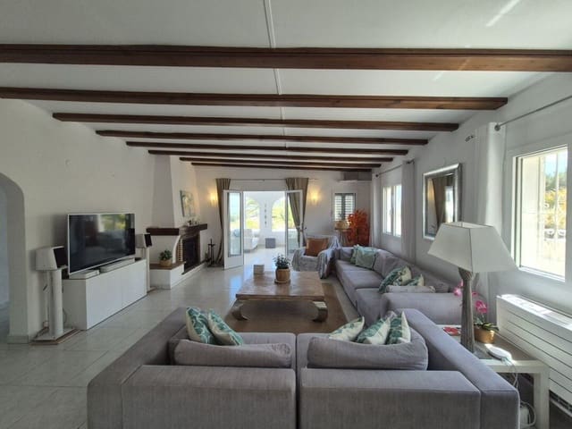 3 chambre Villa/Maison à vendre à Casco Urbano, Teulada-Moraira avec piscine garage - 915 000 € (Ref: 10017173)