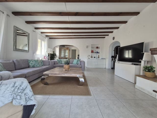 3 chambre Villa/Maison à vendre à Casco Urbano, Teulada-Moraira avec piscine garage - 915 000 € (Ref: 10017173)