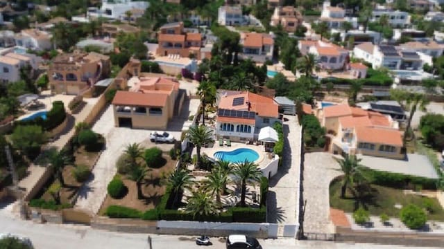 3 chambre Villa/Maison à vendre à Casco Urbano, Teulada-Moraira avec piscine garage - 915 000 € (Ref: 10017173)