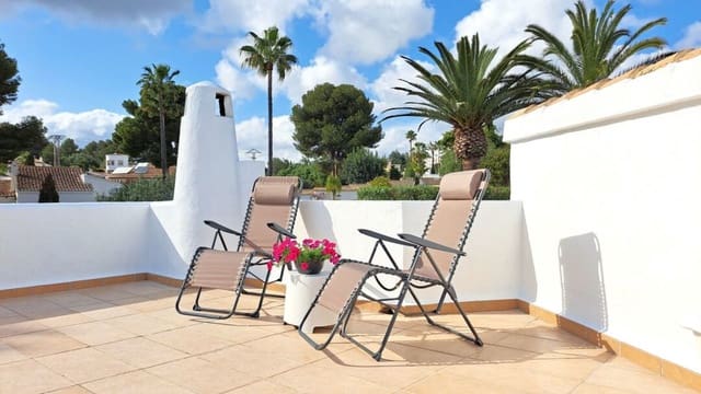 2 sypialnia Dom na sprzedaż w Casco Urbano, Teulada-Moraira z basenem garażem - 465 000 € (Ref: 10017174)
