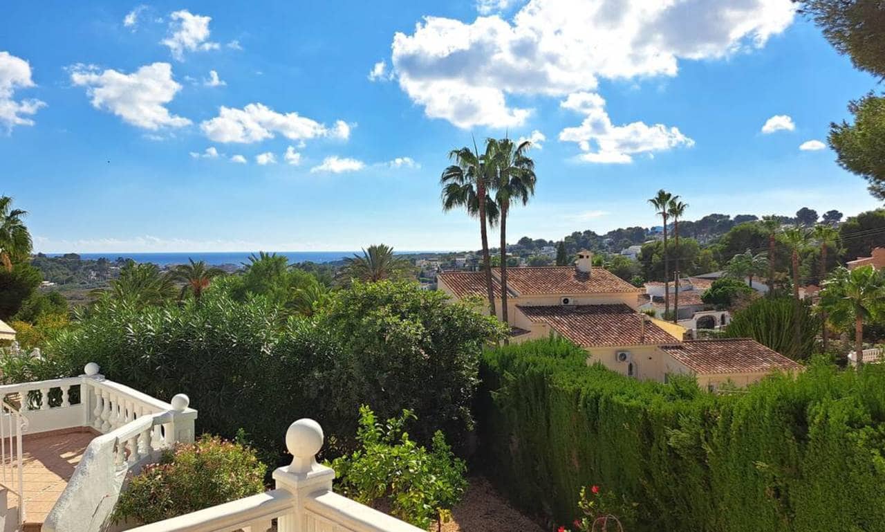 2 Zimmer Haus zu verkaufen in Moraira mit Pool Garage - 465.000 € (Ref: 10017174)