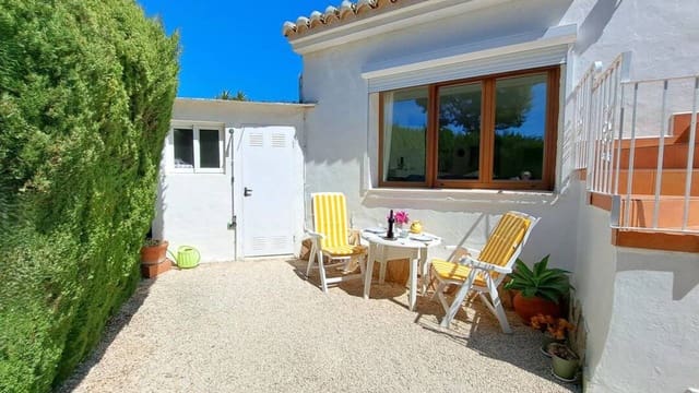 2 sypialnia Dom na sprzedaż w Casco Urbano, Teulada-Moraira z basenem garażem - 465 000 € (Ref: 10017174)