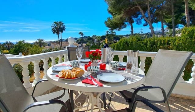 2 sypialnia Dom na sprzedaż w Casco Urbano, Teulada-Moraira z basenem garażem - 465 000 € (Ref: 10017174)