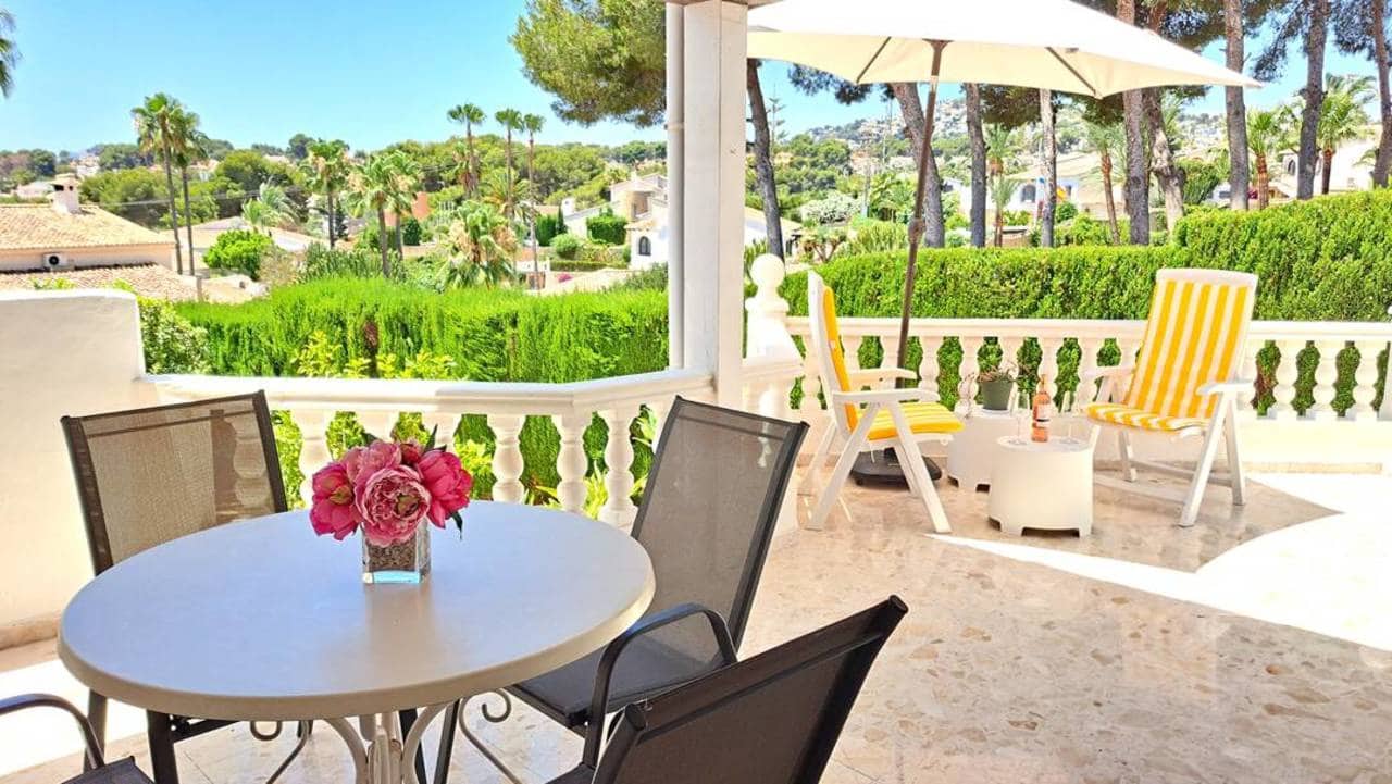 2 Zimmer Haus zu verkaufen in Moraira mit Pool Garage - 465.000 € (Ref: 10017174)