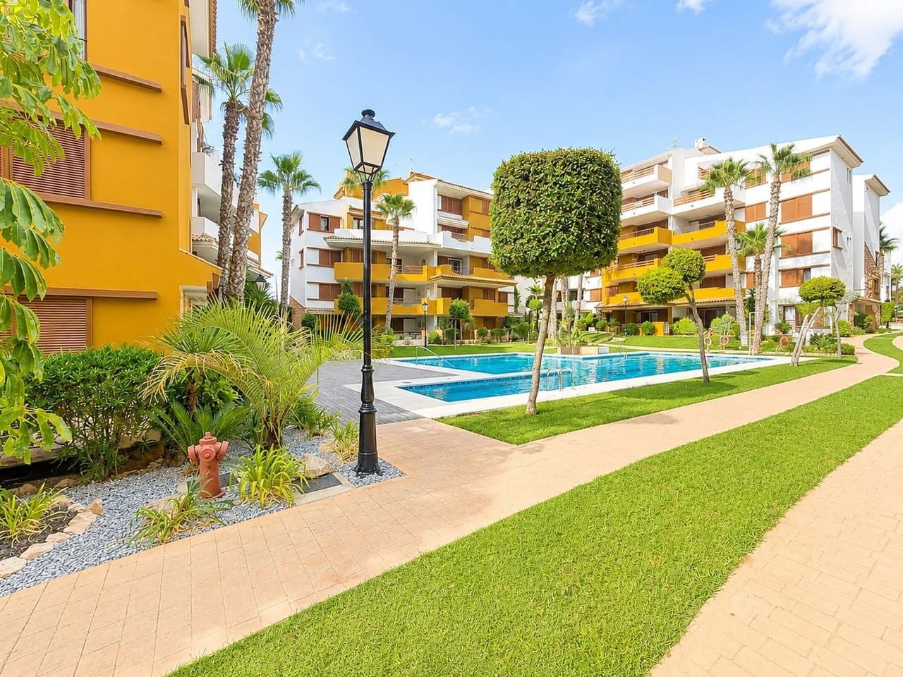 2 chambre Appartement à vendre à Orihuela Costa avec piscine garage - 239 995 € (Ref: 10018292)