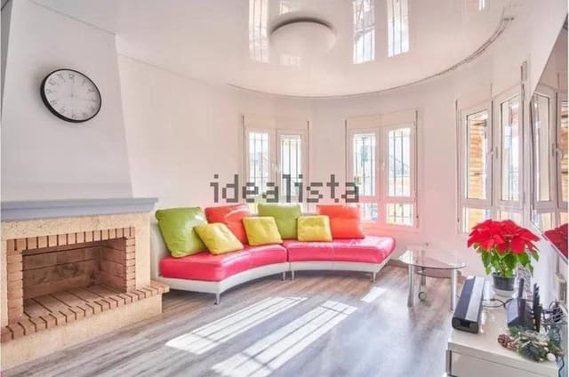 Chalet de 3 habitaciones en Los Montesinos en venta con garaje - 270.000 € (Ref: 10018293)