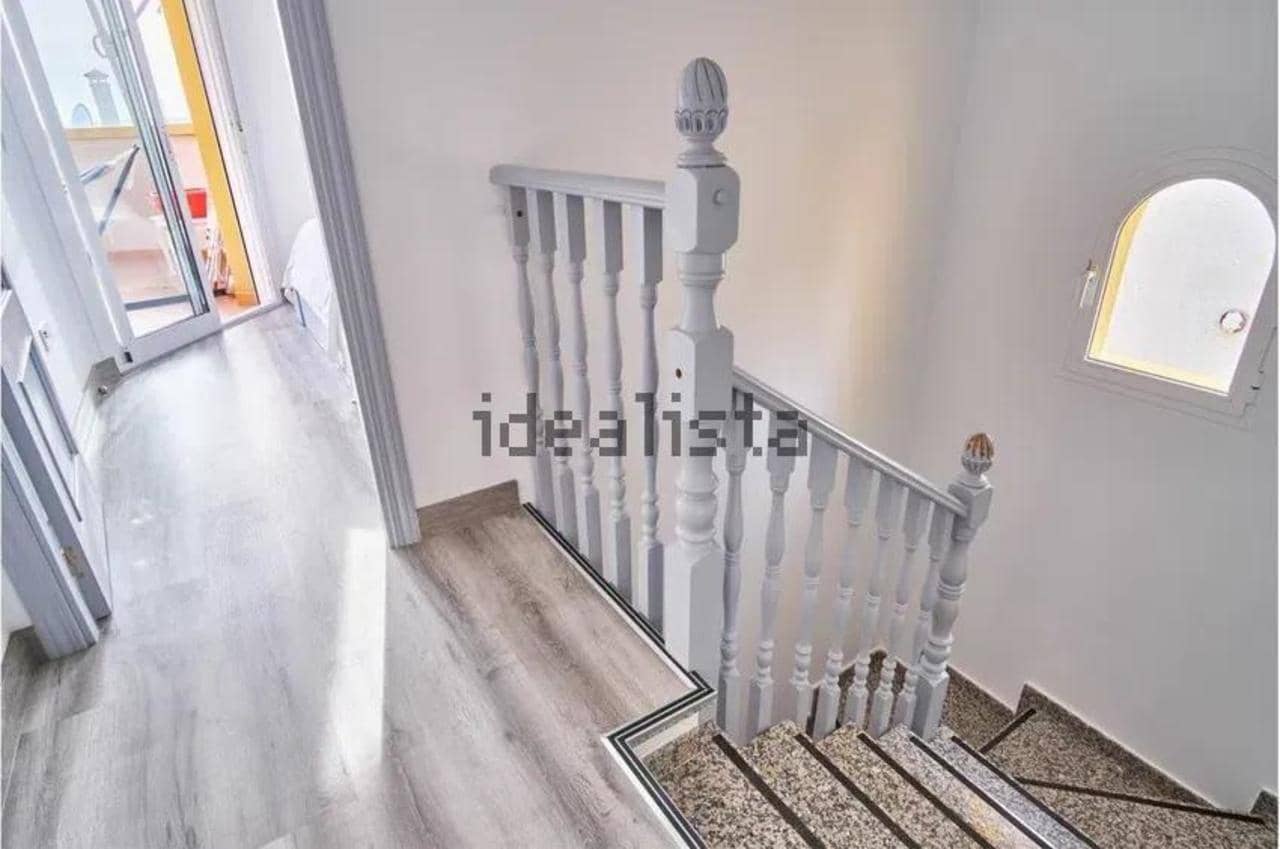 Chalet de 3 habitaciones en Los Montesinos en venta con garaje - 270.000 € (Ref: 10018293)