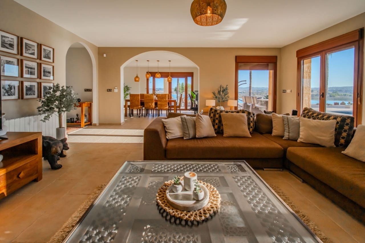 6 soveværelse Villa til salg i Torremendo med swimmingpool - € 2.250.000 (Ref: 10020302)