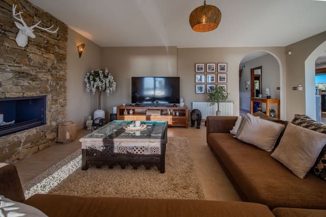 6 soveværelse Villa til salg i Torremendo, Orihuela med swimmingpool - € 2.250.000 (Ref: 10020302)