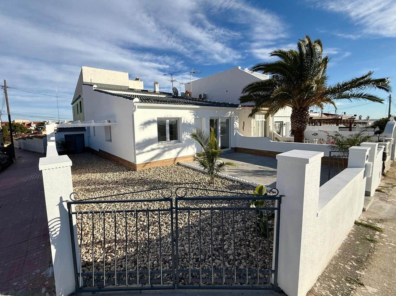 3 chambre Bungalow à vendre à Ciudad Quesada avec garage - 249 000 € (Ref: 10022082)