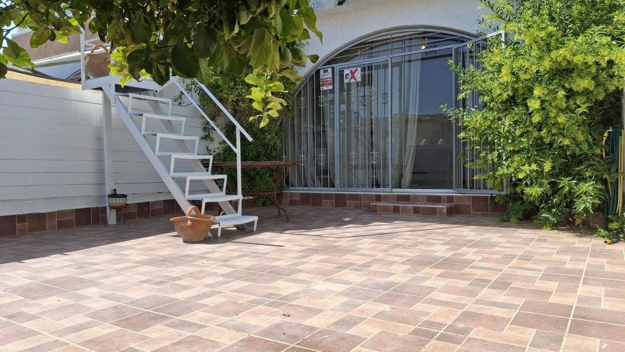 Casa de 3 habitaciones en Orihuela Costa en venta - 204.000 € (Ref: 10023647)