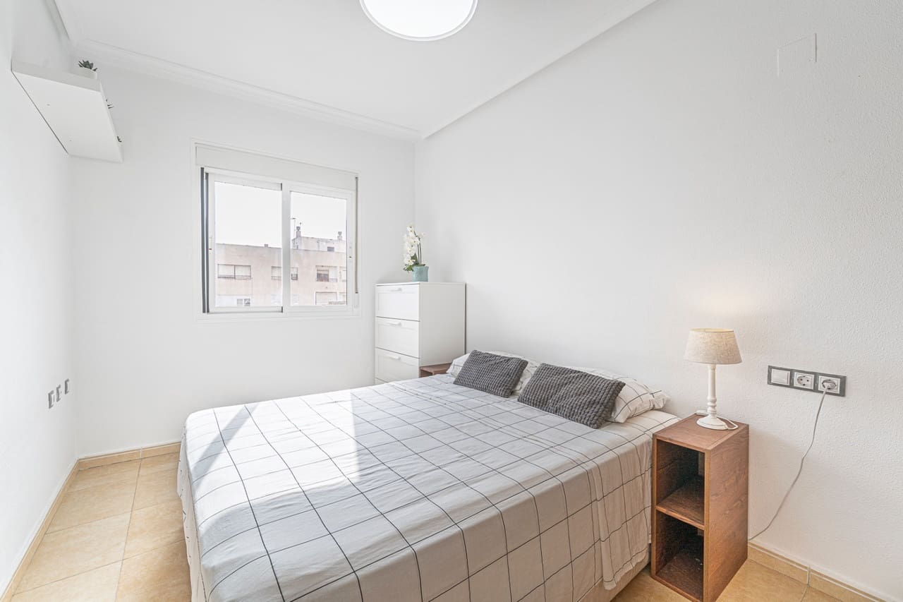 2 sovrum Lägenhet till salu i Ciudad Quesada med pool garage - 129 000 € (Ref: 10023650)