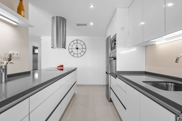 Apartamento de 2 habitaciones en Los Dolses, Orihuela en venta con piscina garaje - 292.000 € (Ref: 10023651)