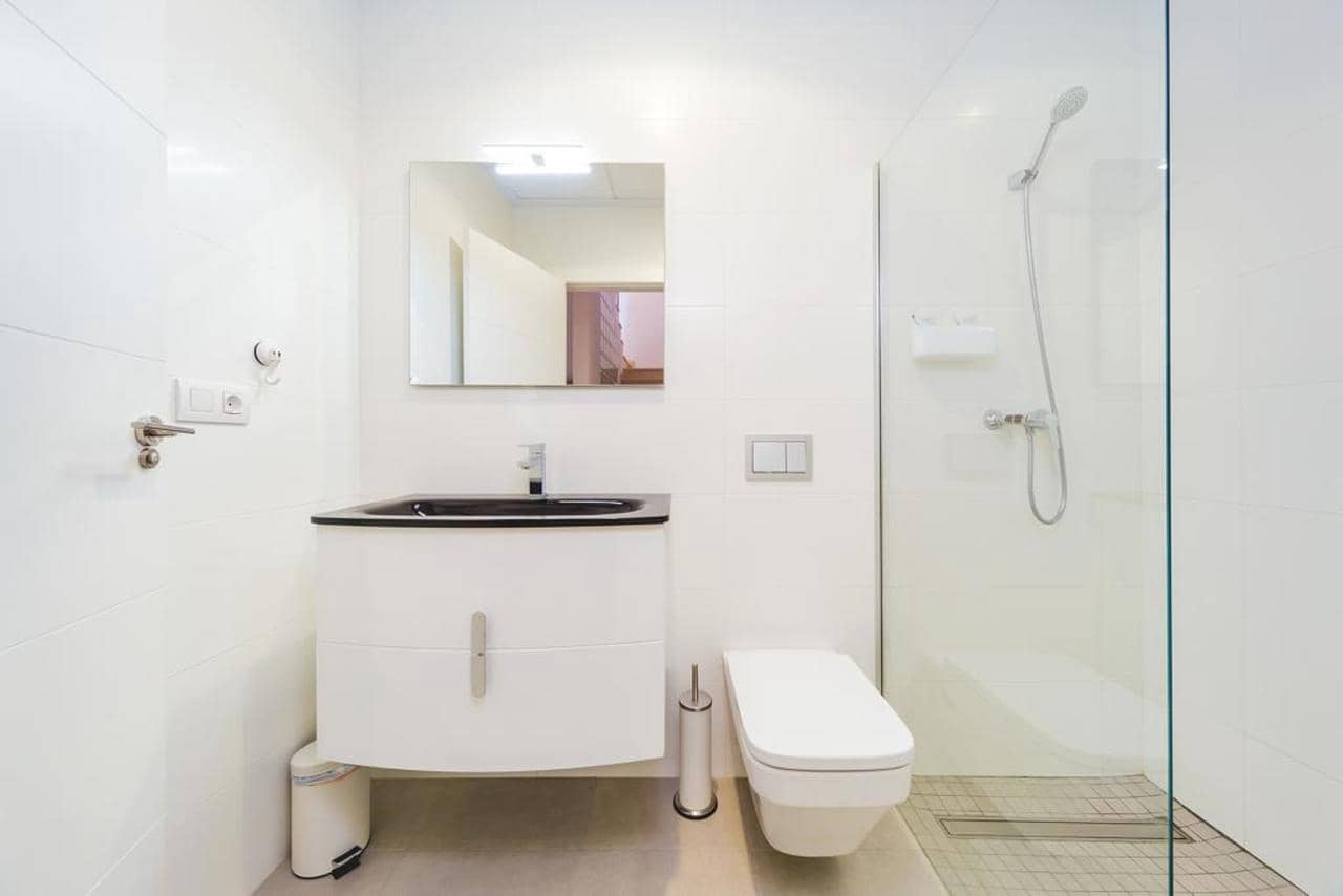 5 soveværelse Villa til salg i Torrevieja med swimmingpool garage - € 559.000 (Ref: 10023652)