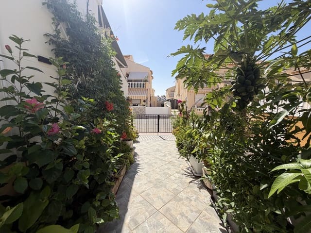 2 bedroom Townhouse for sale in Los Altos with pool garage - € 245,000 (Ref: 10023653)