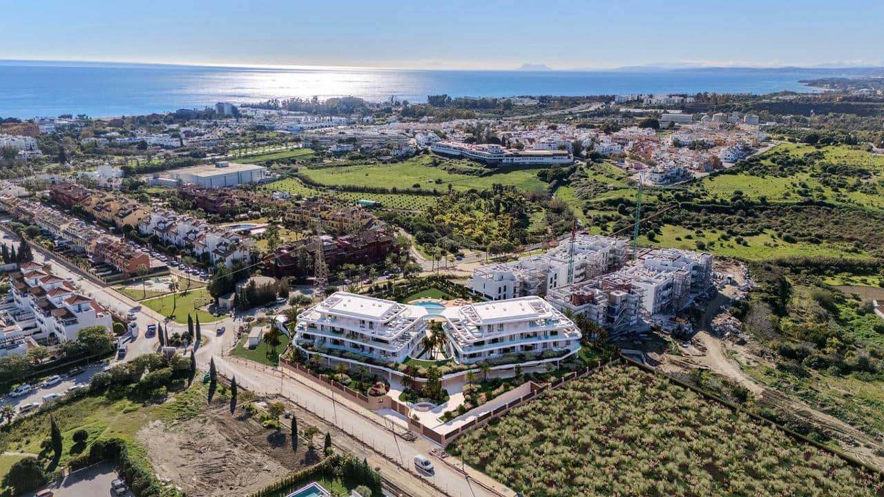 2 quarto Apartamento para venda em Estepona com piscina garagem - 898 900 € (Ref: 10025194)