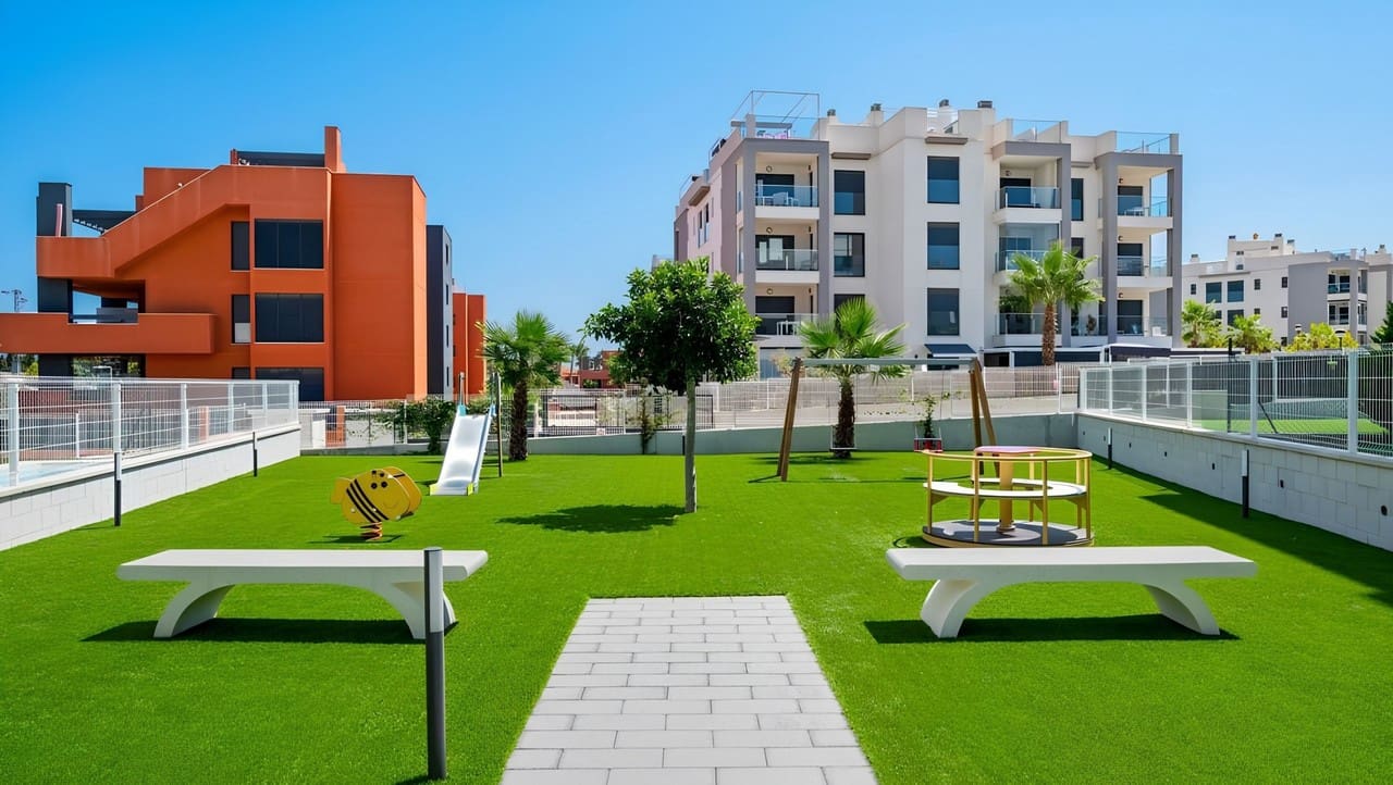 2 soveværelse Lejlighed til salg i Villamartin med swimmingpool garage - € 255.900 (Ref: 10025201)