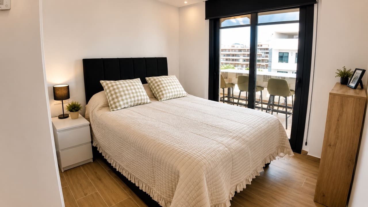 3 Zimmer Penthouse zu verkaufen in Orihuela Costa mit Pool Garage - 385.000 € (Ref: 10026893)