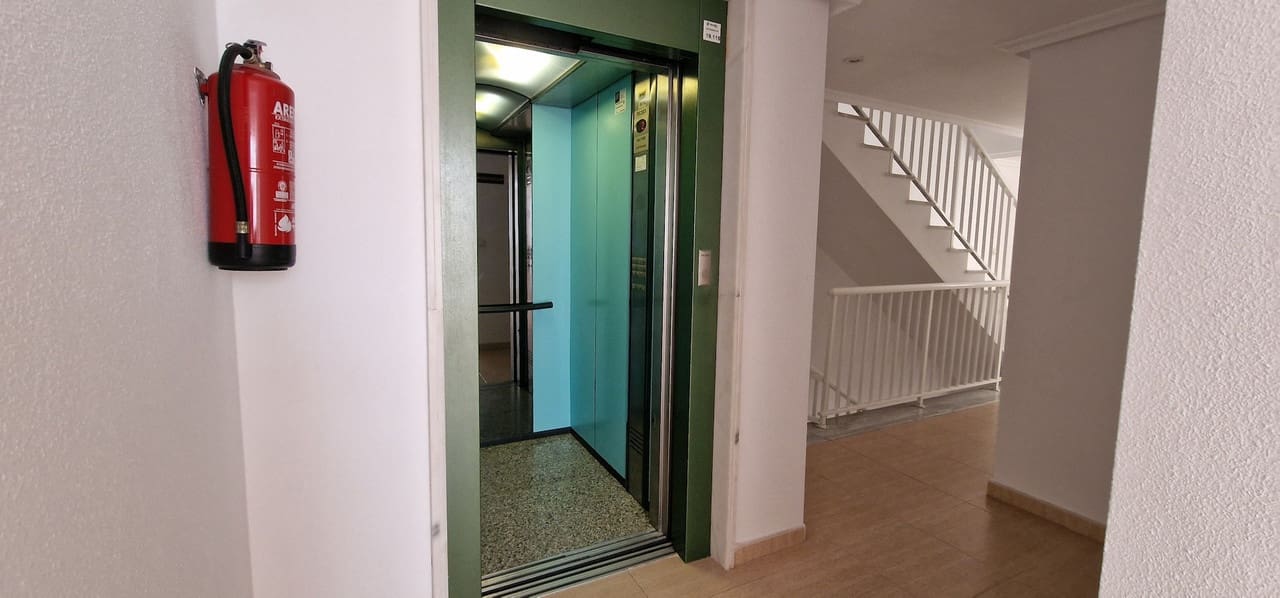 1 soveværelse Lejlighed til salg i Guardamar del Segura - € 130.000 (Ref: 10026896)