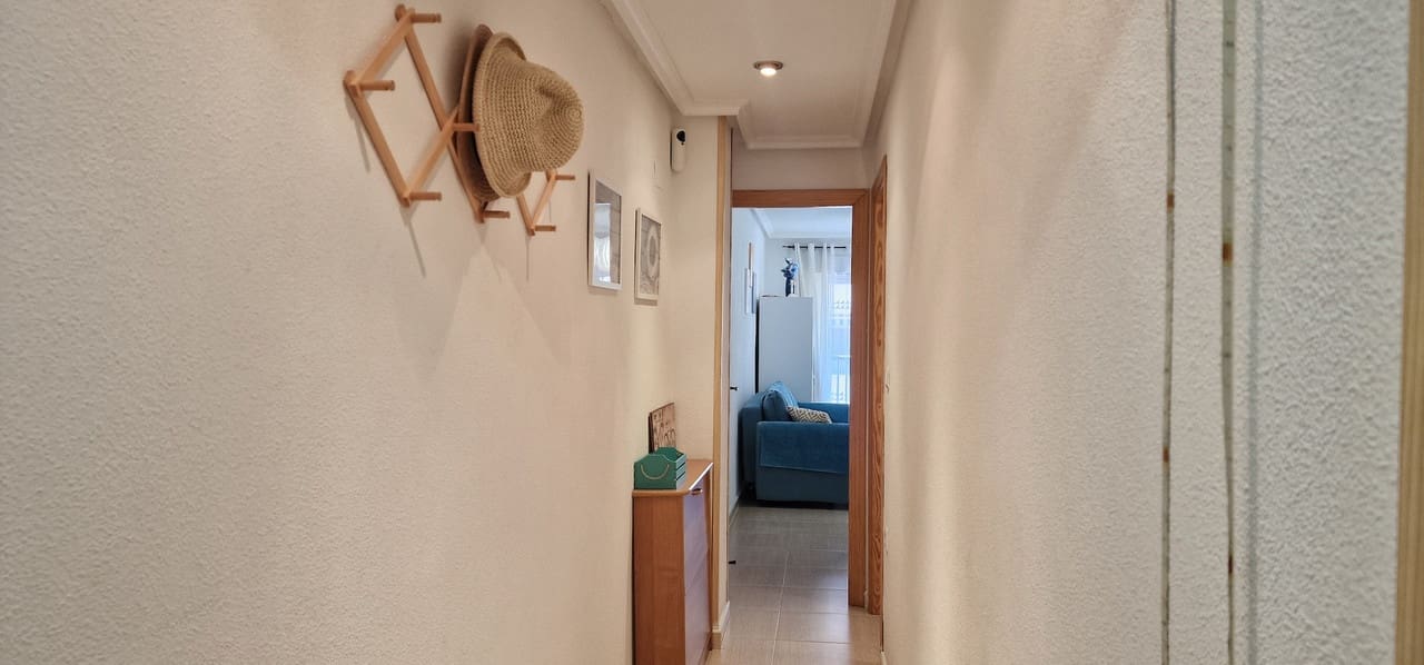 1 soveværelse Lejlighed til salg i Guardamar del Segura - € 130.000 (Ref: 10026896)