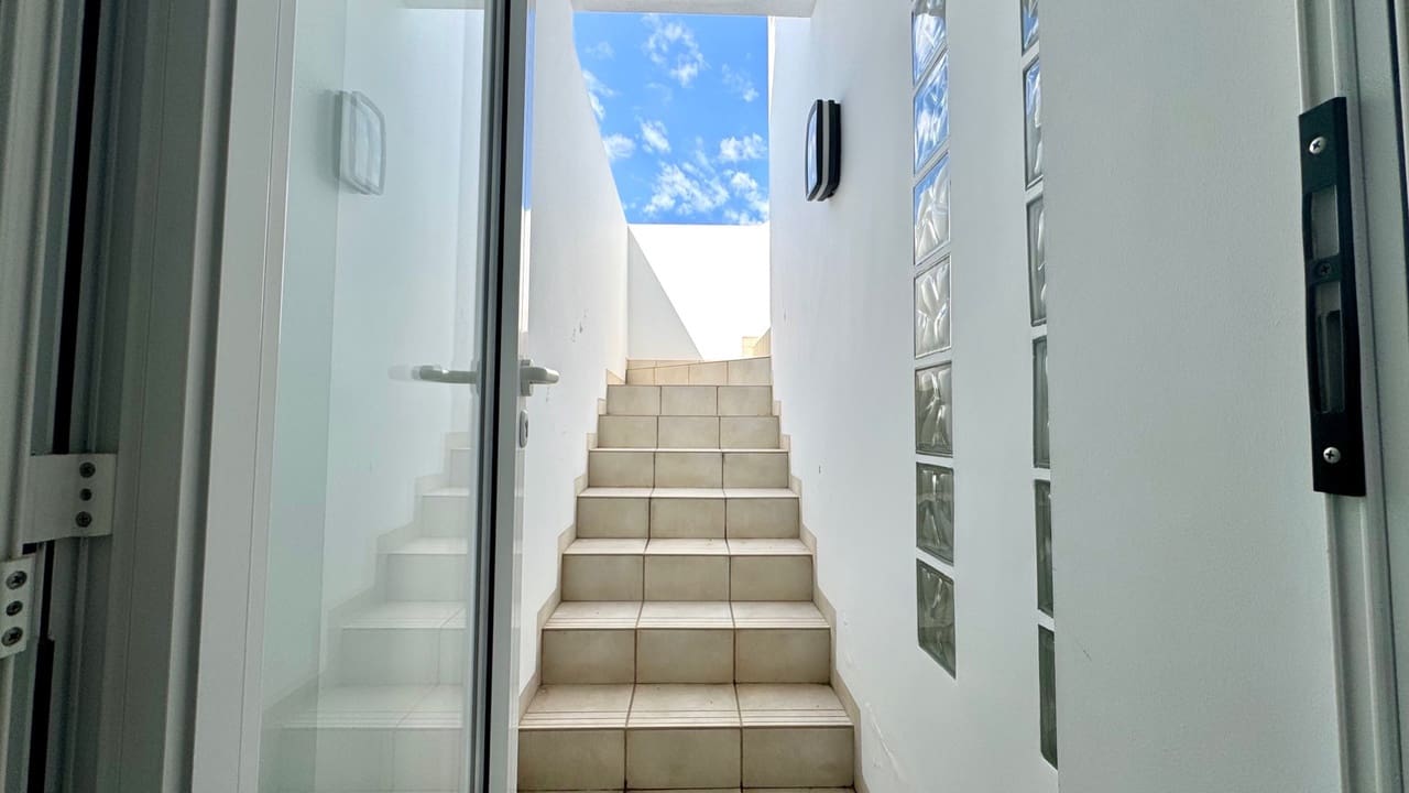 2 slaapkamer Villa te koop in Ciudad Quesada met zwembad garage - € 299.950 (Ref: 10026912)