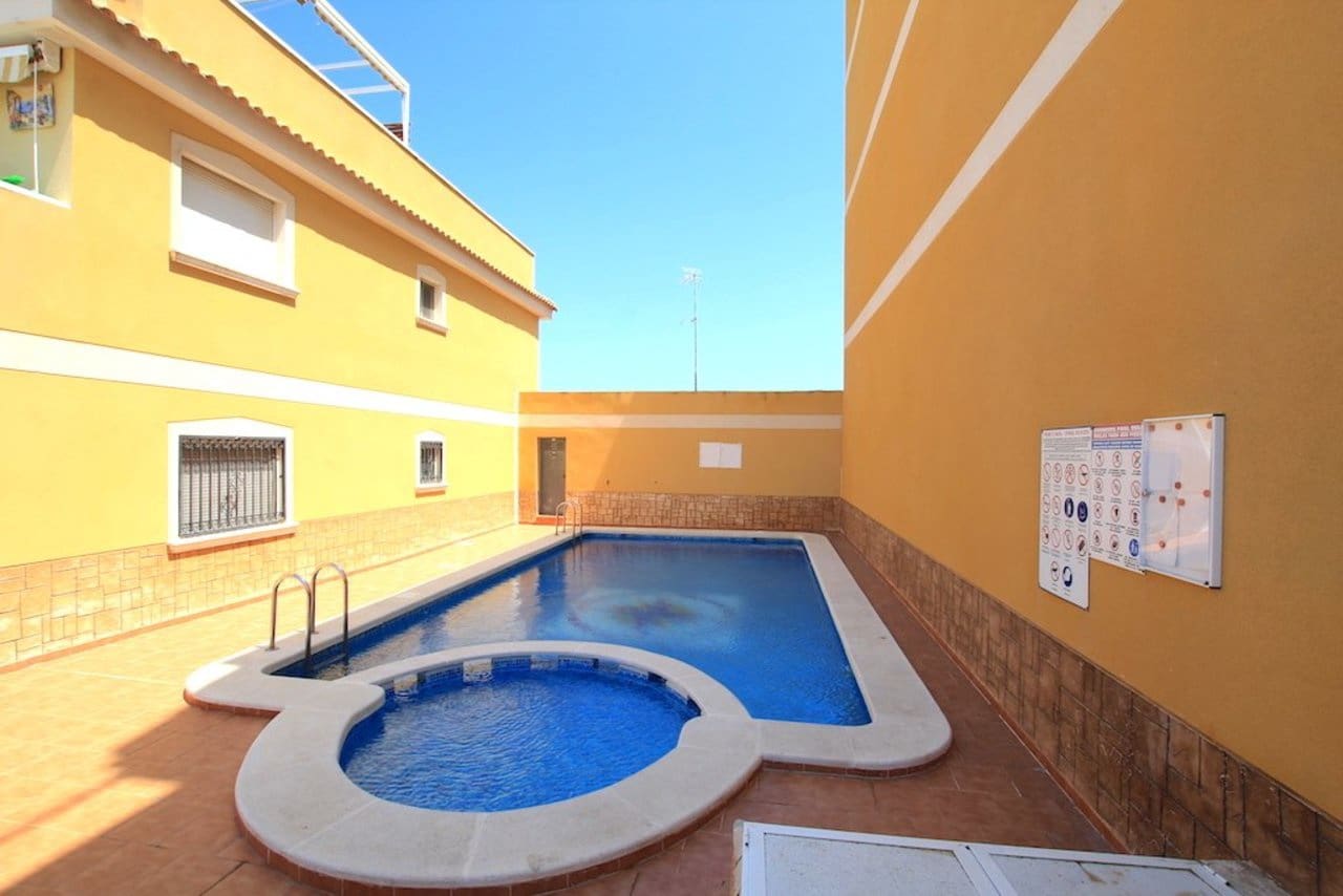 2 Zimmer Apartment zu verkaufen in Formentera del Segura mit Pool Garage - 129.000 € (Ref: 10027835)