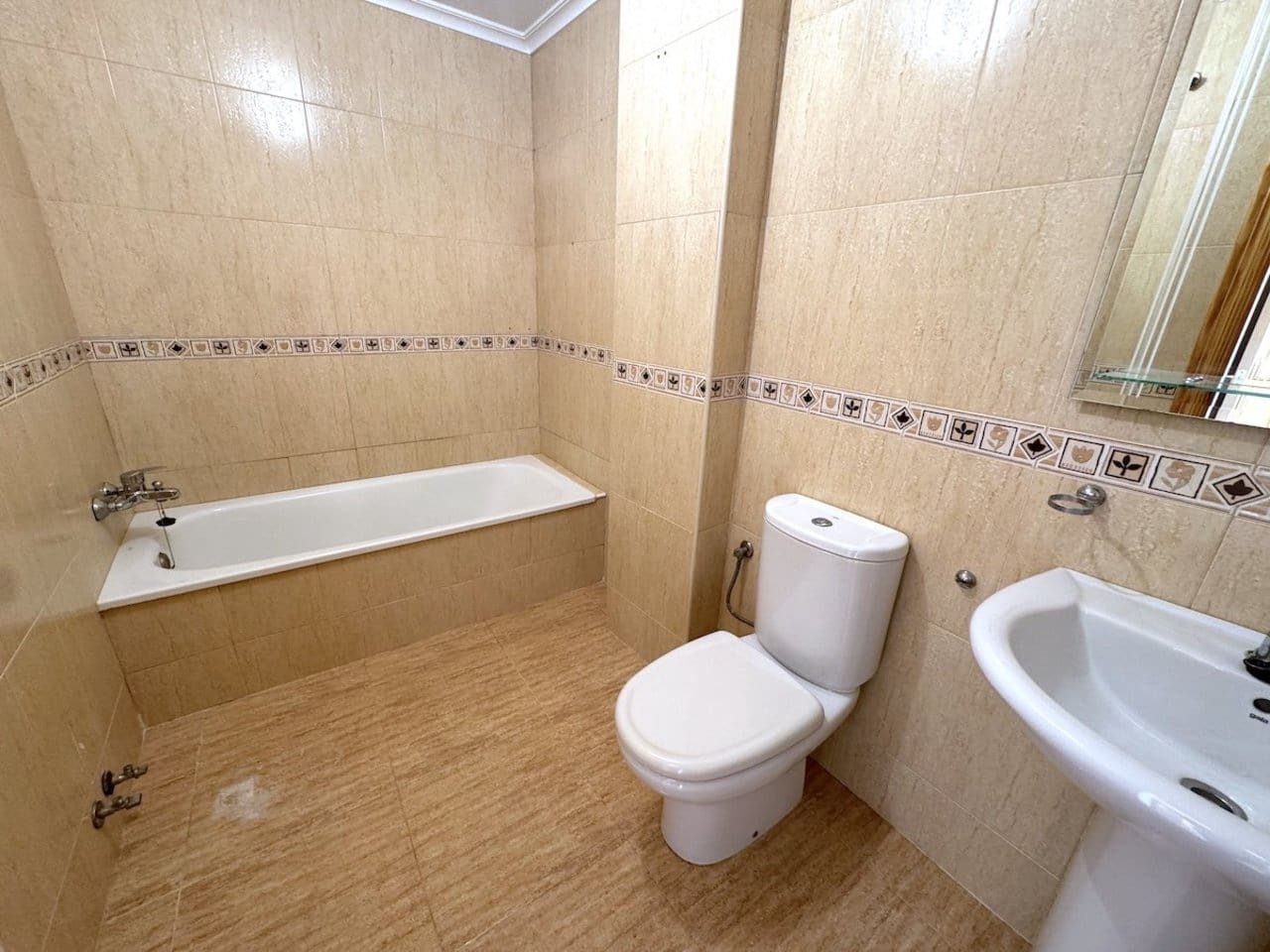 2 Zimmer Apartment zu verkaufen in Formentera del Segura mit Pool Garage - 129.000 € (Ref: 10027835)