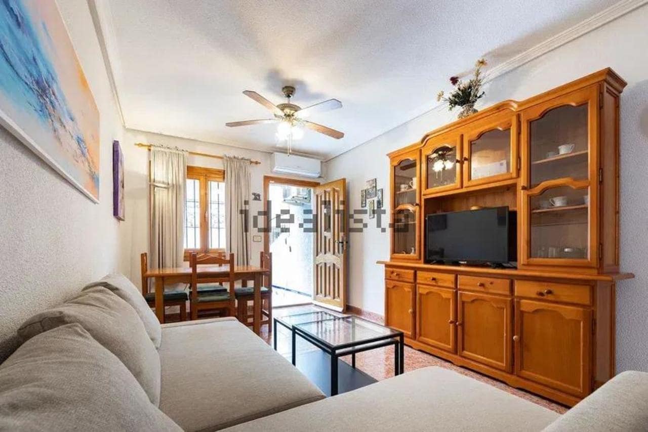 Chalet de 2 habitaciones en San Pedro del Pinatar en venta con garaje - 150.000 € (Ref: 10029198)