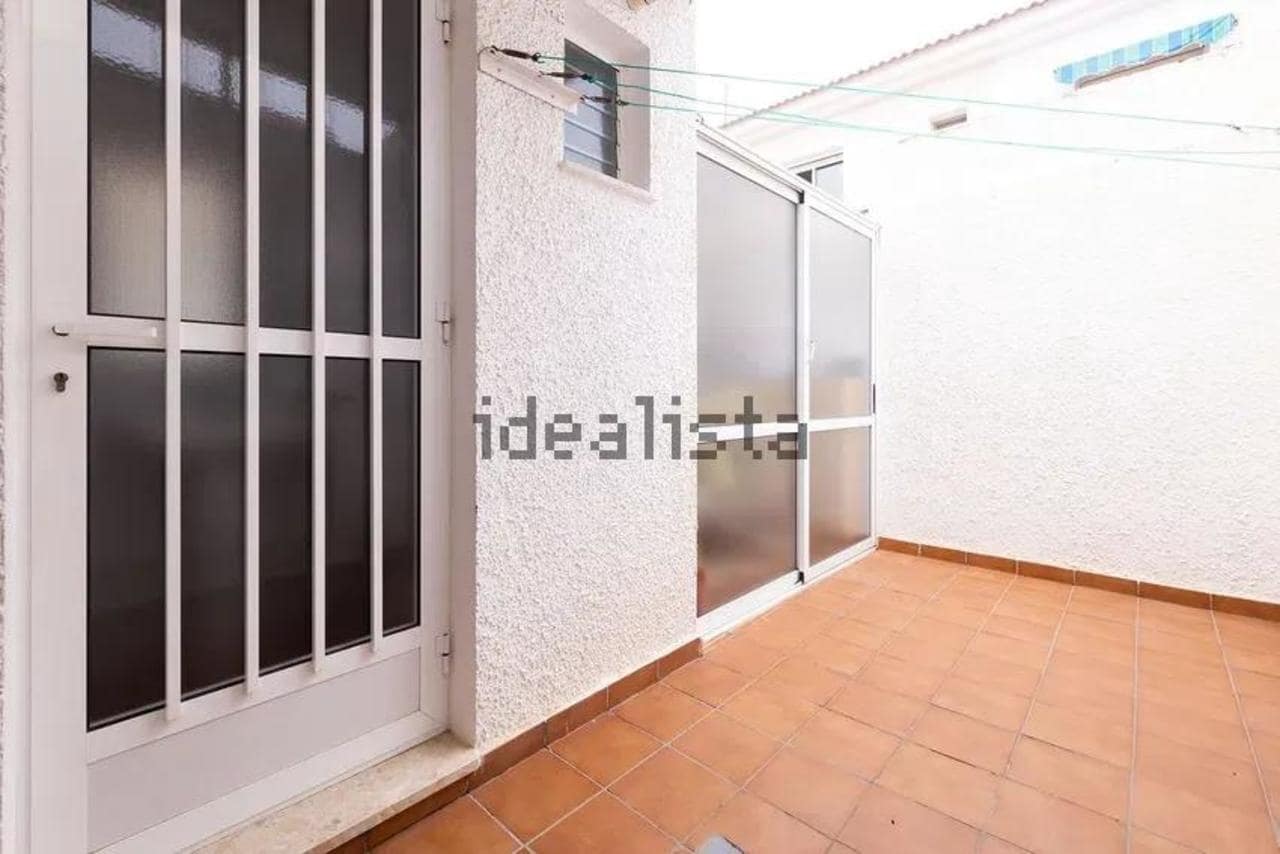 Chalet de 2 habitaciones en San Pedro del Pinatar en venta con garaje - 150.000 € (Ref: 10029198)