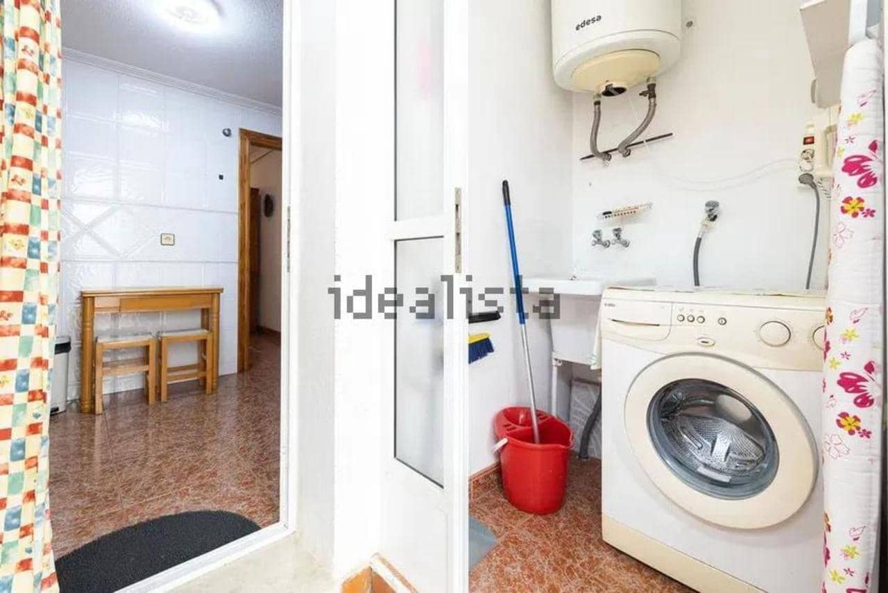 Chalet de 2 habitaciones en San Pedro del Pinatar en venta con garaje - 150.000 € (Ref: 10029198)
