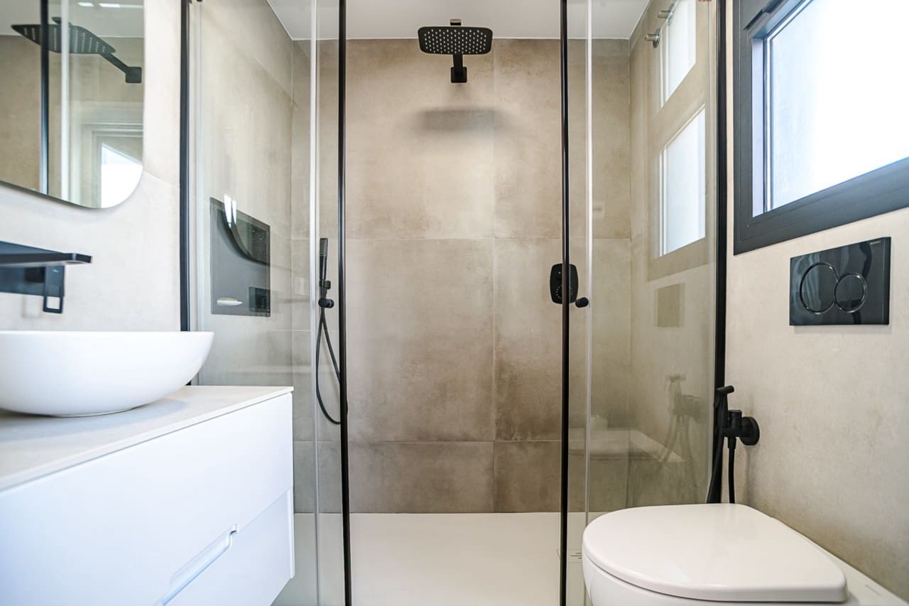 3 slaapkamer Appartement te koop in Lo Pagan met garage - € 525.000 (Ref: 10037069)