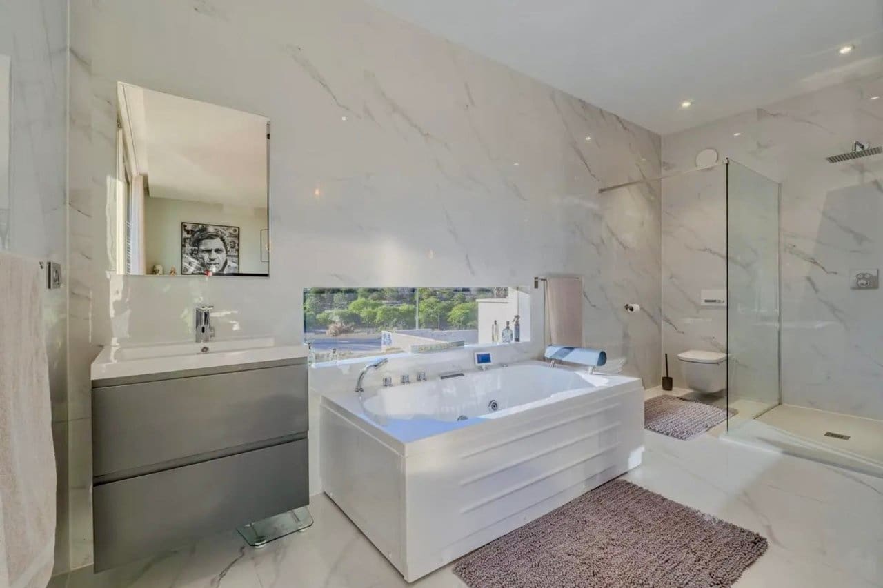 4 quarto Moradia para venda em Benijofar com piscina - 1 095 000 € (Ref: 10038691)