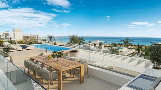 2 bedroom Bungalow for sale in Casco Antiguo, Marbella with pool garage - € 1,250,000 (Ref: 10040704)
