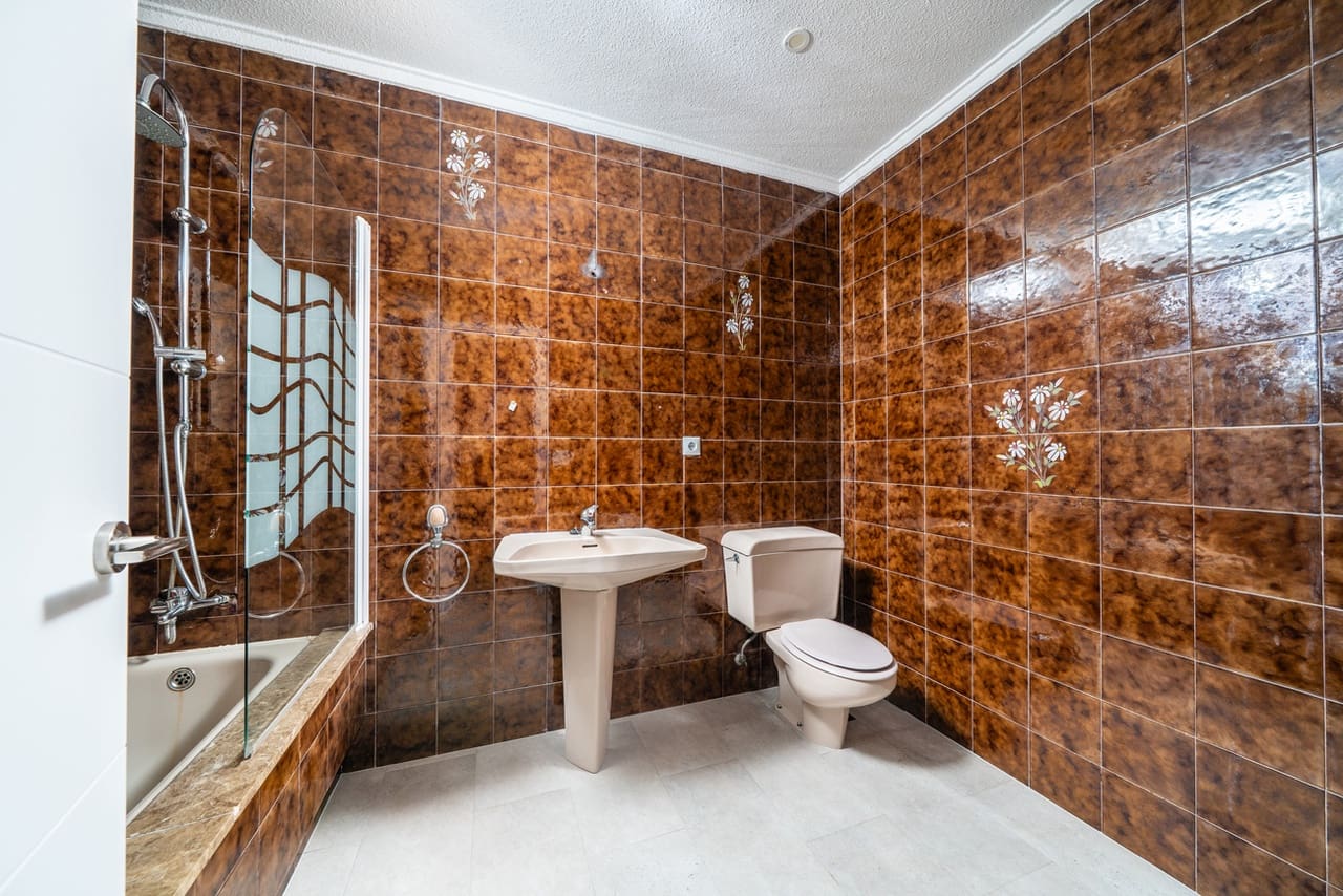 5 bedroom Villa for sale in Los Balcones with pool garage - € 620,000 (Ref: 10042637)