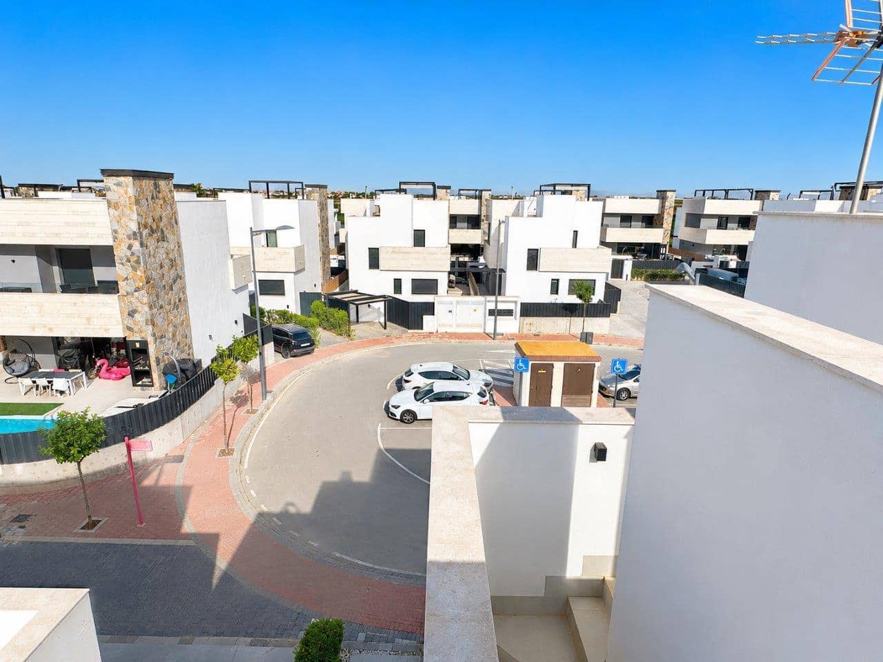 3 bedroom Villa for sale in Torre-Pacheco with pool garage - € 650,000 (Ref: 10042638)
