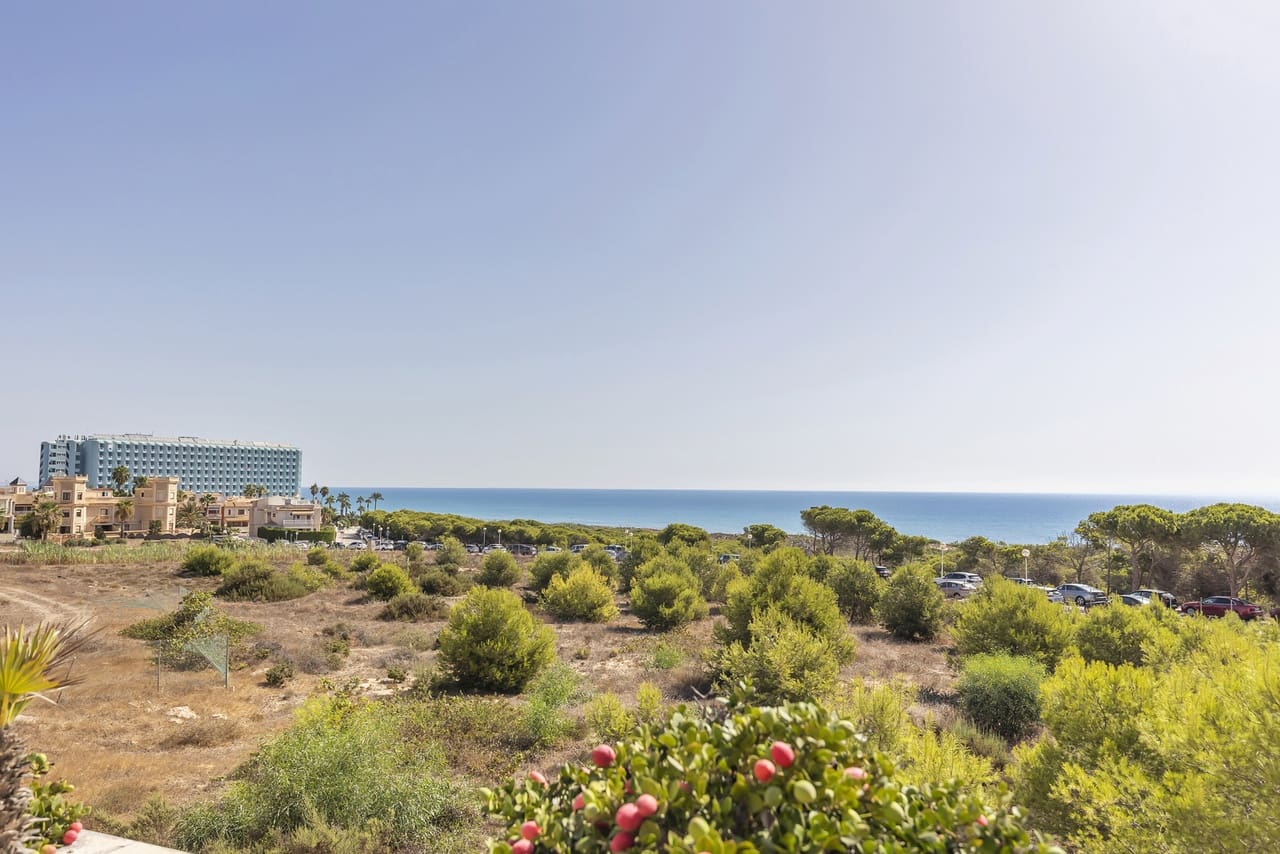2 soveværelse Lejlighed til salg i Guardamar del Segura med swimmingpool garage - € 329.000 (Ref: 10046964)