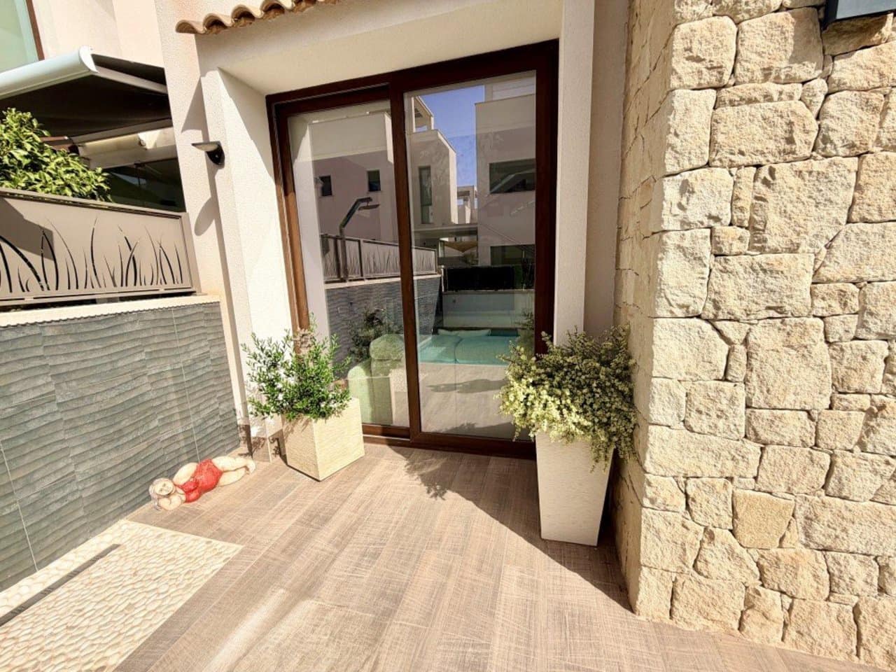 3 slaapkamer Huis te koop in Ciudad Quesada met zwembad garage - € 472.000 (Ref: 10046967)