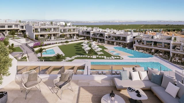 2 makuuhuone Bungalow myytävänä paikassa Los Balcones - Los Altos, Torrevieja mukana uima-altaan 
autotalli - 272 000 € (Ref: 10048862)