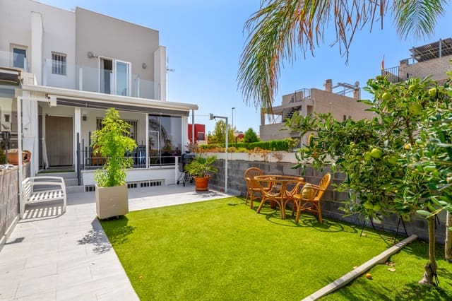 4 quarto Casa em Banda para venda em Parque Acuático - Sector 25, Torrevieja com piscina garagem - 399 000 € (Ref: 10048865)