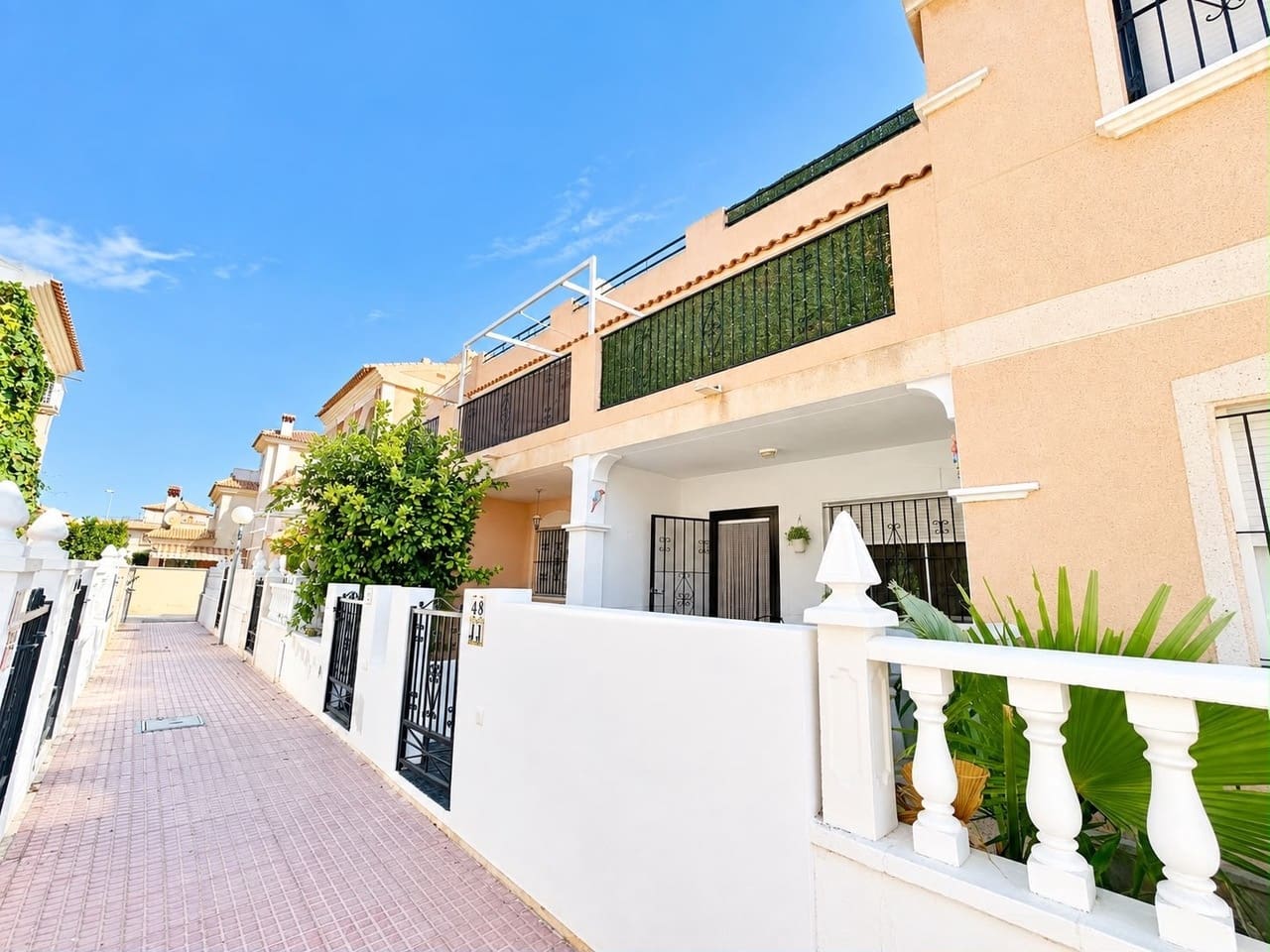 3 soveværelse Byhus til salg i La Zenia med swimmingpool garage - € 199.900 (Ref: 10058069)