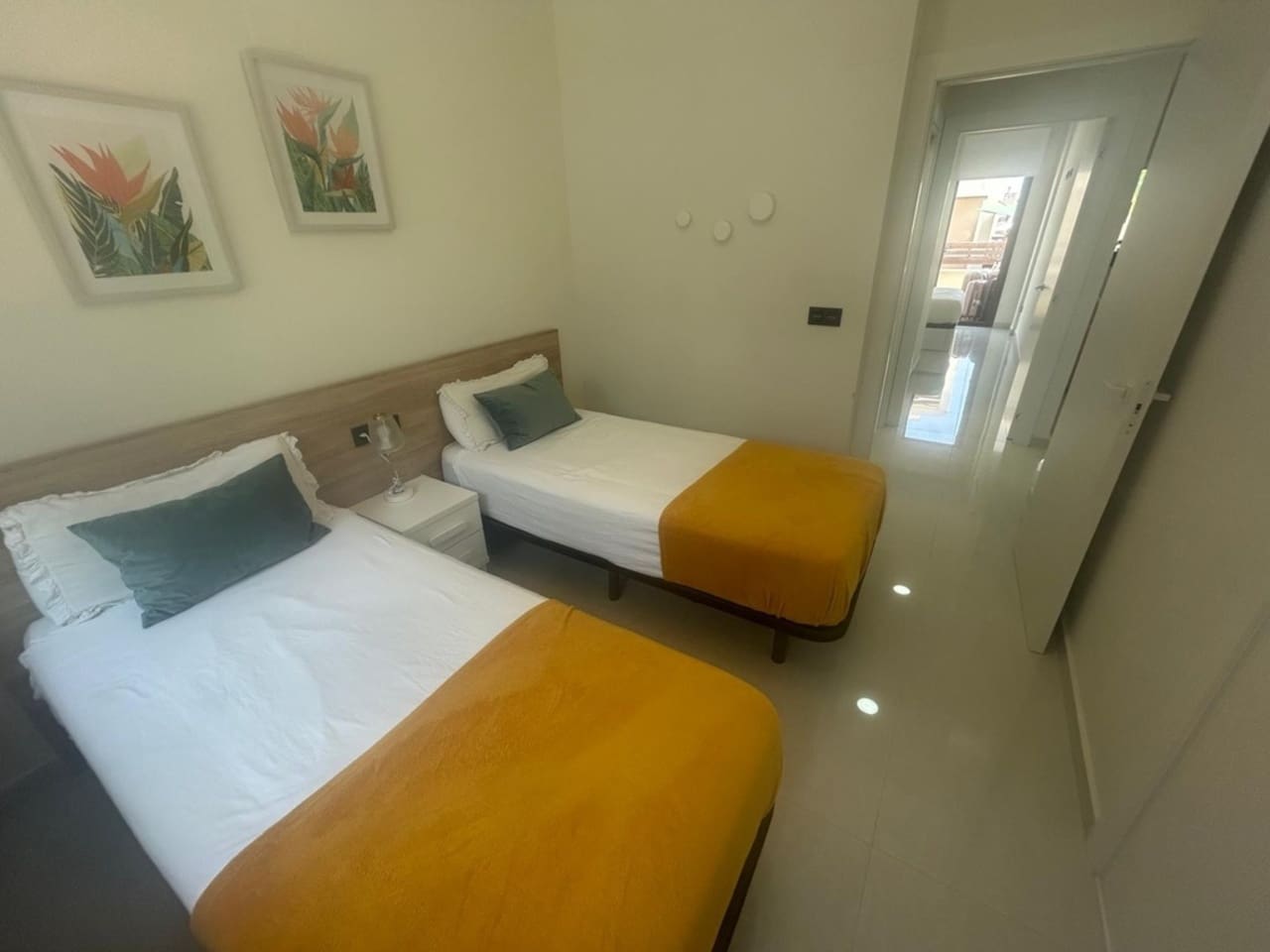 2 sypialnia Apartament na sprzedaż w Los Balcones z basenem garażem - 274 900 € (Ref: 10058074)