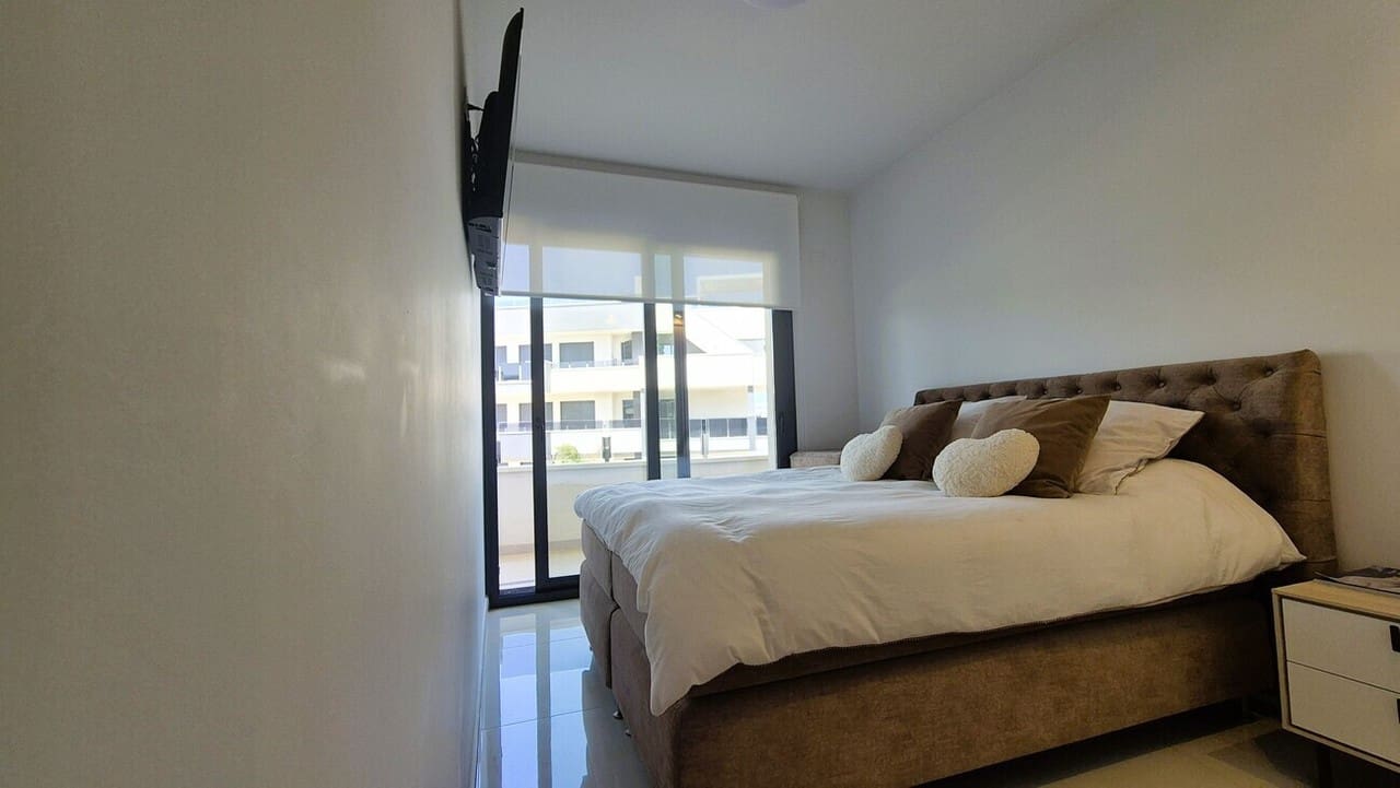 3 bedroom Apartment for sale in Orihuela Costa with pool garage - € 485,000 (Ref: 10058077)