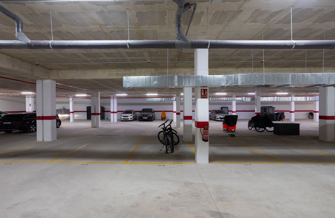 3 sovrum Lägenhet till salu i El Raso med pool garage - 284 900 € (Ref: 10061366)