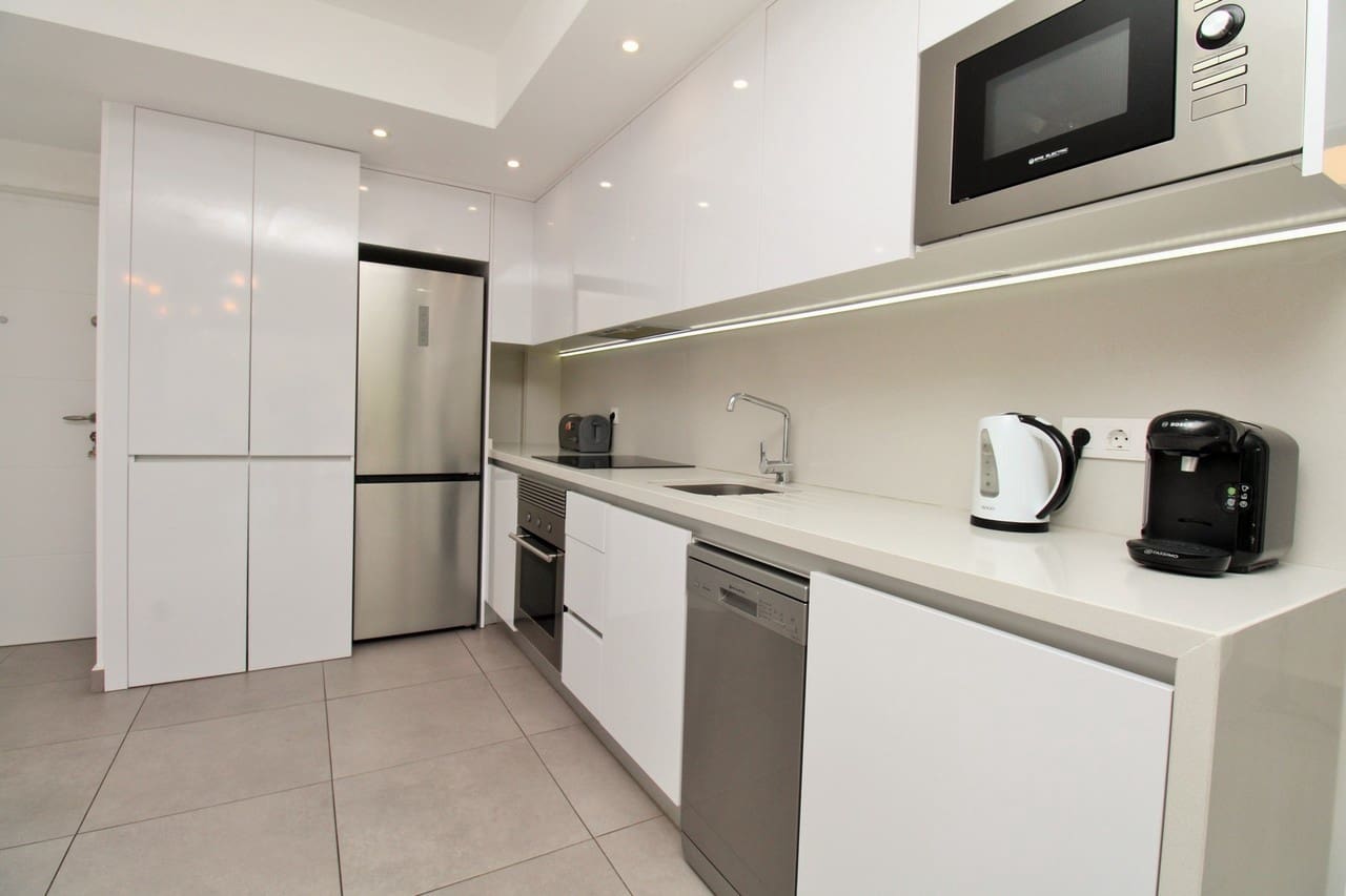 2 sovrum Lägenhet till salu i Villamartin med pool garage - 229 950 € (Ref: 10061368)