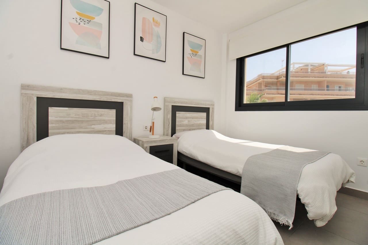 2 sovrum Lägenhet till salu i Villamartin med pool garage - 229 950 € (Ref: 10061368)