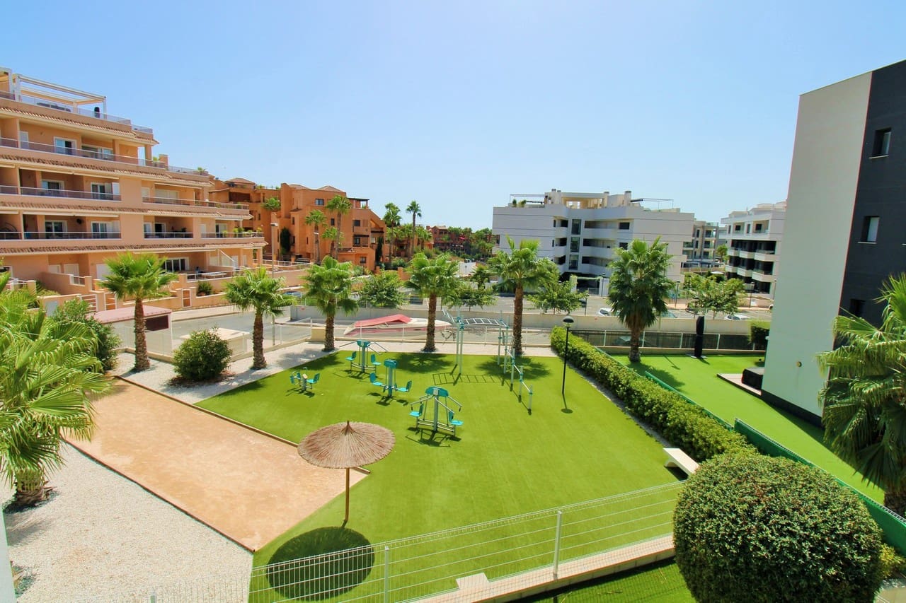 2 sovrum Lägenhet till salu i Villamartin med pool garage - 229 950 € (Ref: 10061368)