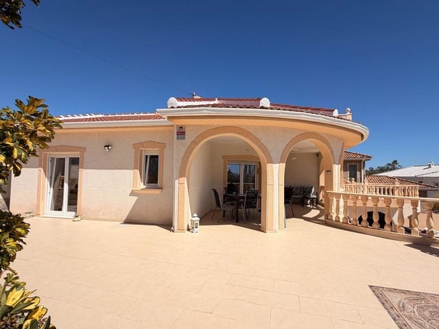 5 chambre Villa/Maison à vendre à Ciudad Quesada, Rojales avec piscine garage - 725 000 € (Ref: 10061370)