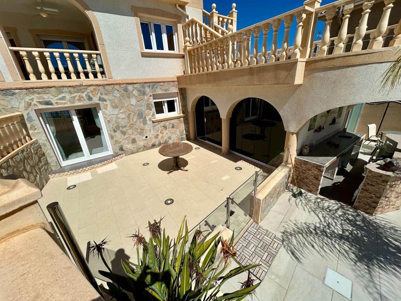 5 chambre Villa/Maison à vendre à Ciudad Quesada avec piscine garage - 725 000 € (Ref: 10061370)