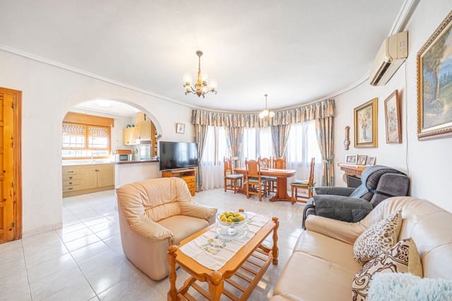 5 Zimmer Villa zu verkaufen in Ciudad Quesada, Rojales mit Garage - 359.000 € (Ref: 10061375)